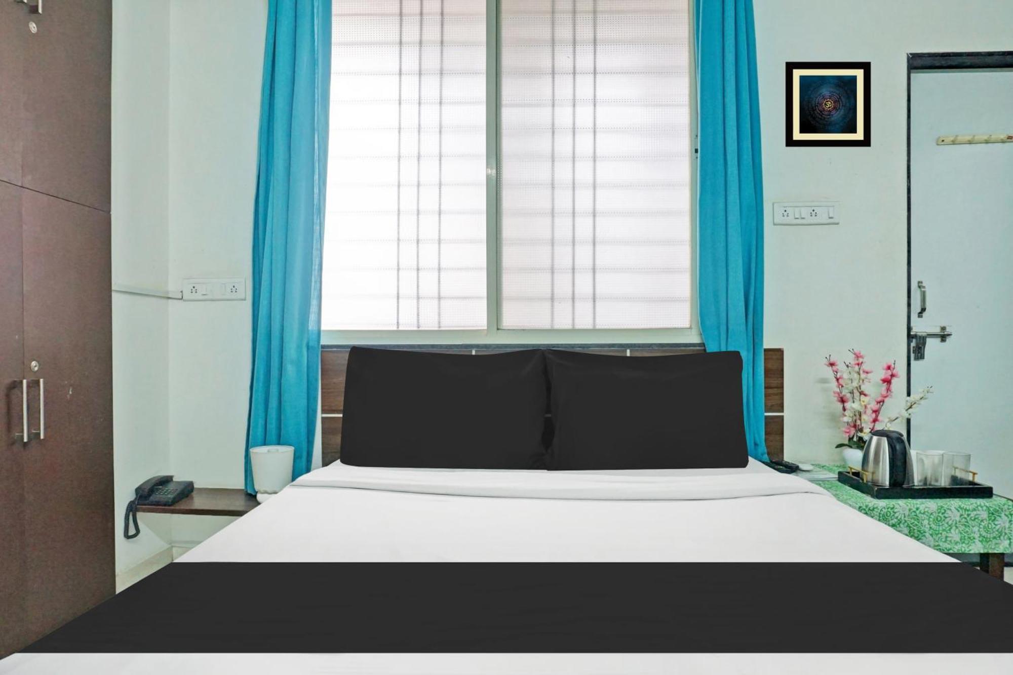 Hotel O Pristine Pune Bagian luar foto
